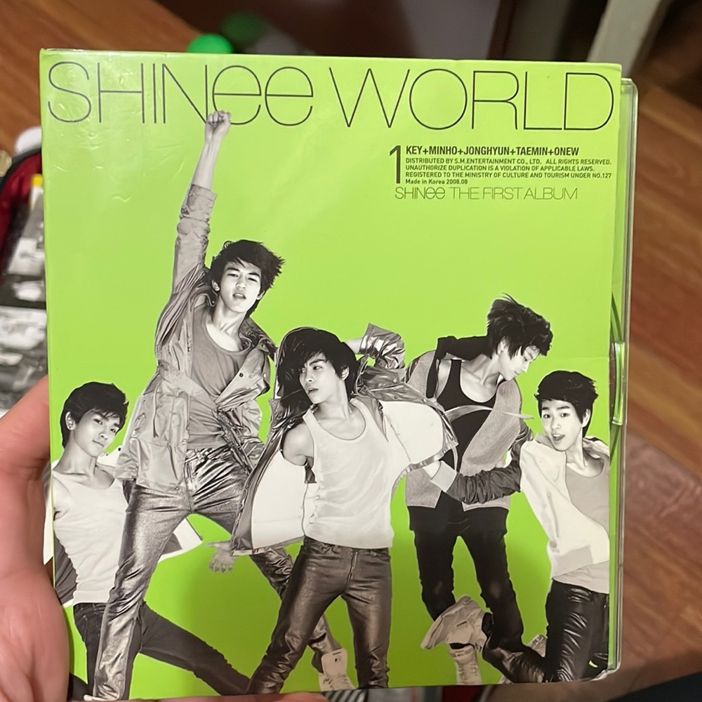 Shinee World The first Album